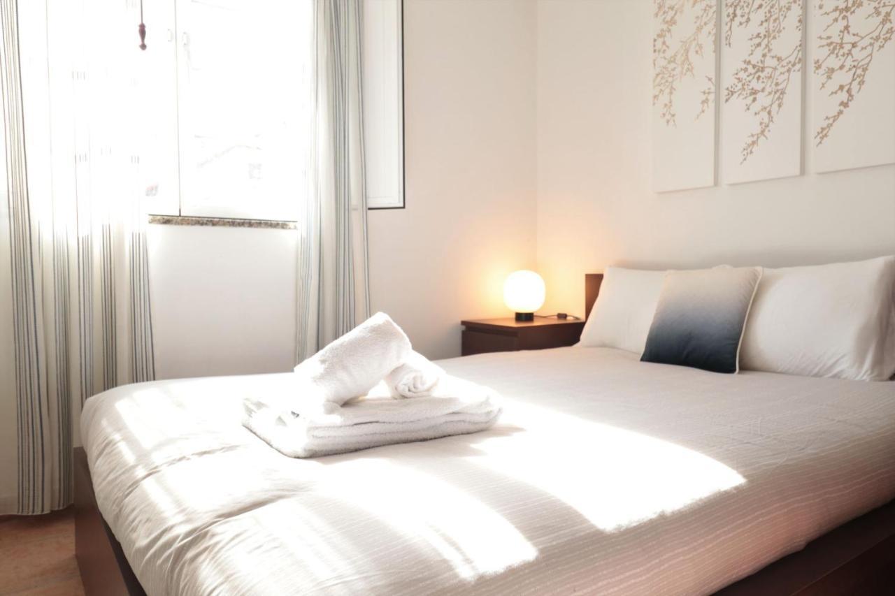 Lovelystay - Flats In Vrsa Historical Center *